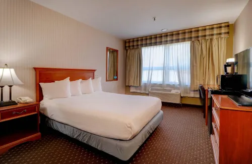 Anchorage Inn and Suites - parking