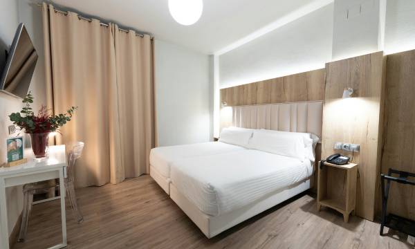 Hotel Sercotel Doña Carmela