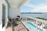 Fairfield Inn & Suites Marathon Florida Keys - Ocean View