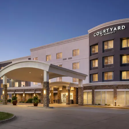 Courtyard des Moines Ankeny