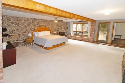 Orchard Oasis 5 Bedroom Home - 4-Star