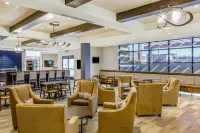 SpringHill Suites Topeka Southwest - Pools