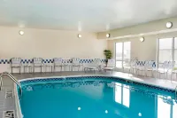 Fairfield Inn & Suites Champaign - Kolam Renang