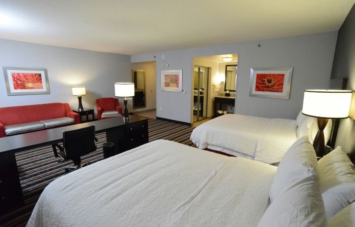 Hampton Inn & Suites Albany at Albany Mall