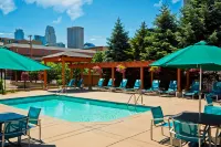 TownePlace Suites Minneapolis Downtown/North Loop - Pools