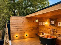 Historic Cambridgeshire Cottage Retreat With Hot Tub Hotels near Cambridge Services A14