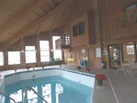 Royalton Inn and Suites, Wilmington,Ohio - parking