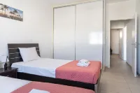Olympian Beach 2BR Suite with Balcony - 2-Star