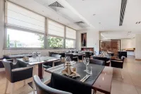 科森沙假日酒店 - 早餐