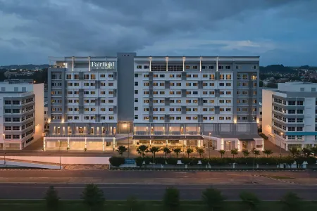 Fairfield by Marriott Bintulu Paragon Отели в г. Bintulu Division