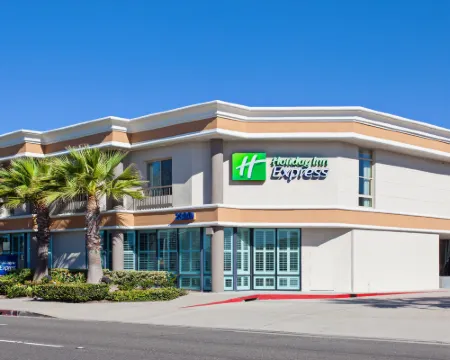 Holiday Inn Express NEWPORT BEACH by IHG Hotels in Newport Beach