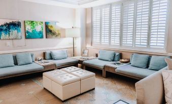 The Claremont Resort & Club