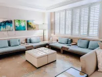 The Claremont Resort & Club Hotels in Oakland