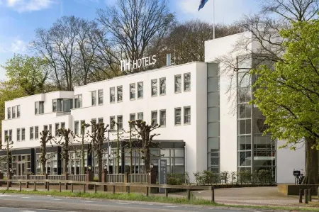 NH Bussum Jan Tabak Отели рядом с достопримечательностью «Singer Laren»