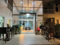 Plychan Hotel