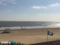 Moray Beachside Apartments