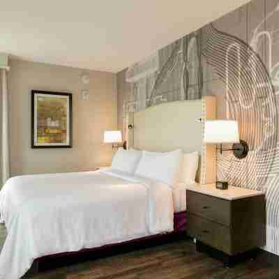 Embassy Suites by Hilton Berkeley Heights Rooms