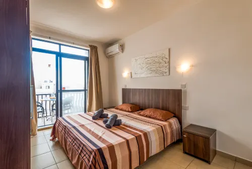 GetawaysMalta - Seashells 1-Bedroom Apartment in a Great Location in Bugibba