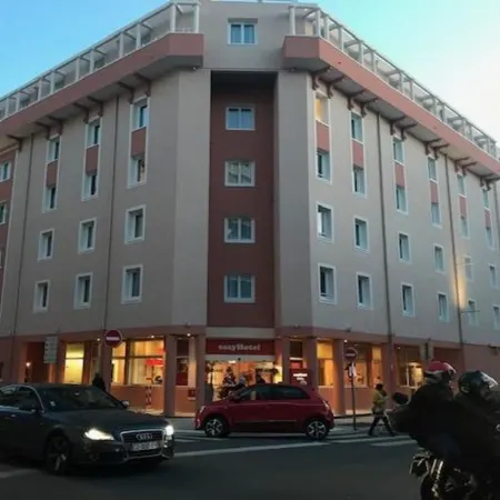 easyHotel Nice Old Town