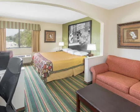 Super 8 by Wyndham Duson Lafayette West Area Hotels in Duson