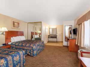 Travelodge by Wyndham Hemet CA