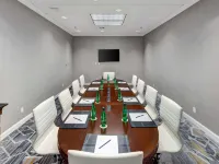 DoubleTree by Hilton Hotel Wichita Airport - Business