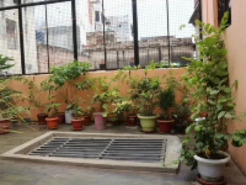 Mother Hostel Hotels near Dashashwamedh Ghat