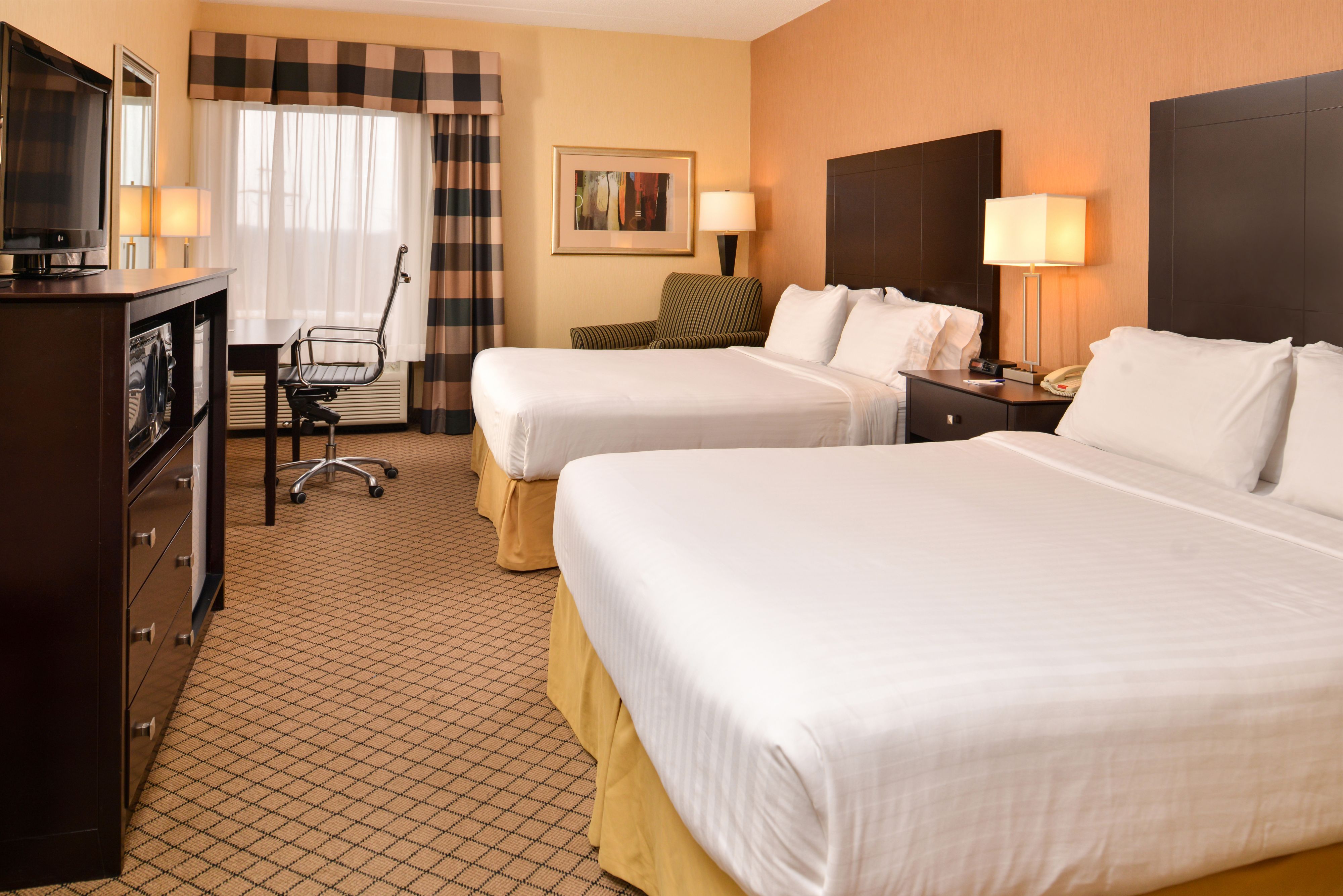 Holiday Inn Express Lewisburg - New Columbia, an Ihg Hotel