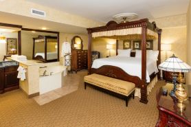 Hampton Inn & Suites Amelia Island-Historic Harbor Front