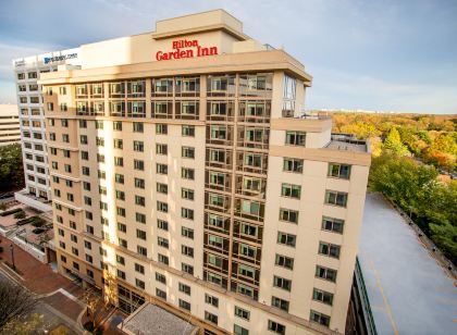 Hilton Garden Inn Bethesda Downtown