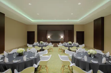 DoubleTree by Hilton Doha - Al Sadd
