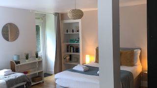 charming-5-bed-apartment-in-edinburgh