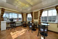 Inn at Bayshore Hotels in San Mateo