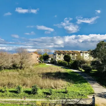 Studio in Banos Apartments with Shared Swimming Pool