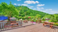 Chuncheon (Nami Island) Happy Day Pension (Legoland, Samaksan Mountain)