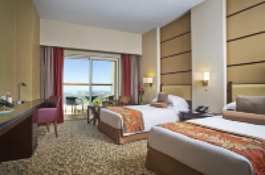 Khalidiya Palace Rayhaan by Rotana