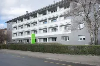 Nyon Hostel