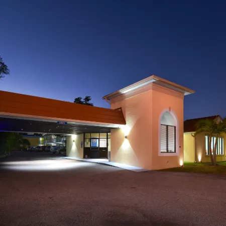 Golden Host Resort Sarasota