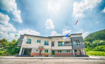 Muju Neulpum Pension