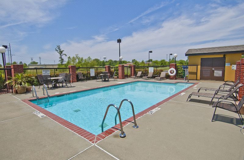 Holiday Inn Express & Suites Olive Branch by IHG photo 4
