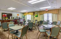 Quality Inn & Suites Kearneysville - Martinsburg Hotels in Berkeley County