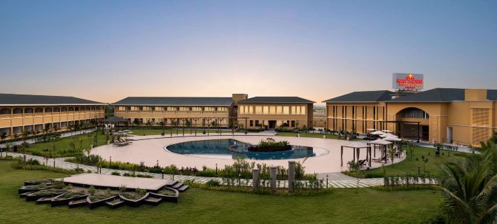 Hawthorn Suites by Wyndham Dwarka Hotels in Dvaraka