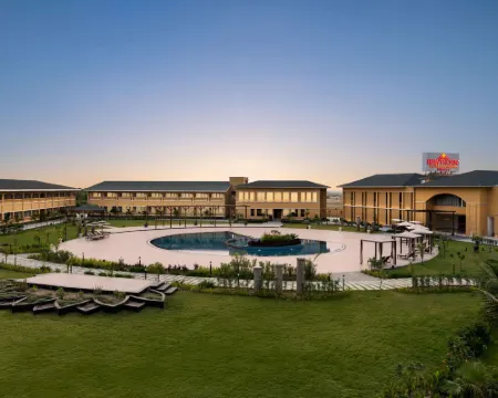 Hawthorn Suites by Wyndham Dwarka Hotels in Devbhoomi Dwarka
