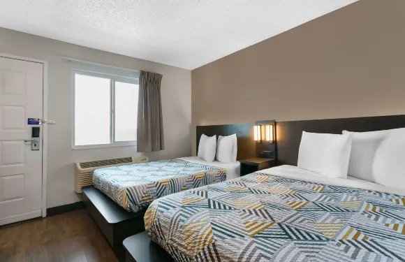 默塞德北6號汽車旅館