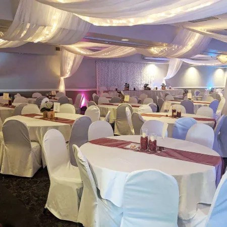 AmericInn by Wyndham Mankato Event Center