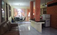 Zevannya Villa Queen Victorian Kota Bunga