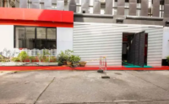 The Chilli by Golden Ray Hotels near Bangla Road