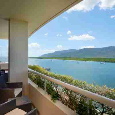 Hilton Cairns Rooms