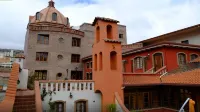 La Casona Hotel Boutique Các khách sạn gần Club de Golf