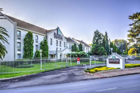 Road Lodge Germiston Lake Отели в г. Альбертон